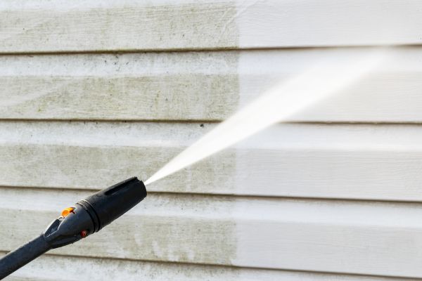 House Exterior Cleaning in Manteca