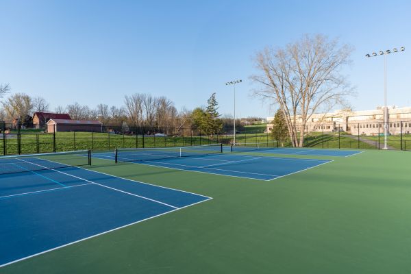 Cost of Tennis Court Cleaning in Manteca