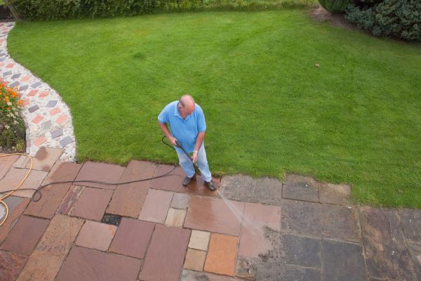 Cost of Pavers Pressure Washing in Manteca