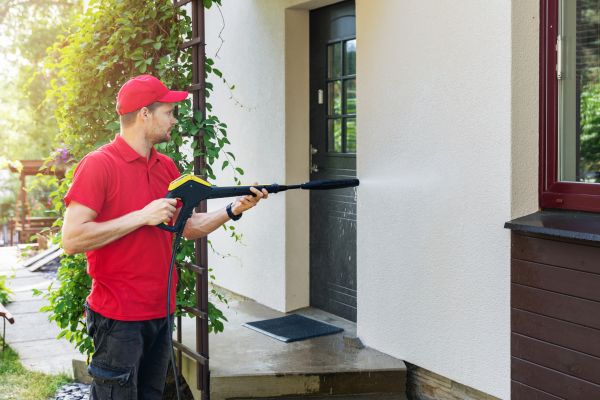Cost of House Powerwashing in Manteca