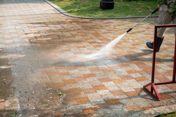 Cost of Pavers Washing in Manteca