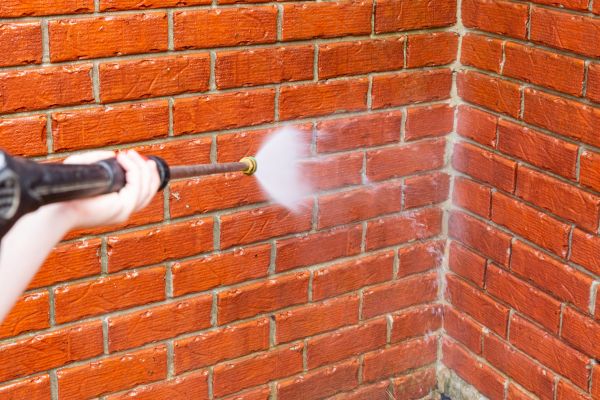 Cost of Brick Pressure Cleaning in Manteca