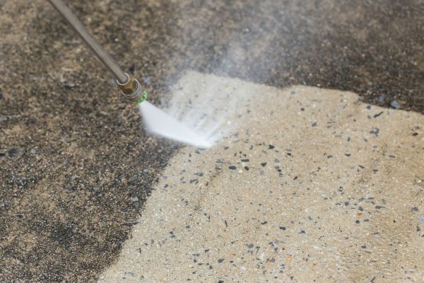 Cost of Deck Concrete Cleaning in Manteca