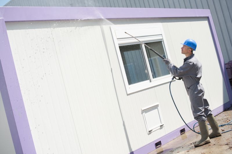 Power Washings of Commercial Buildings