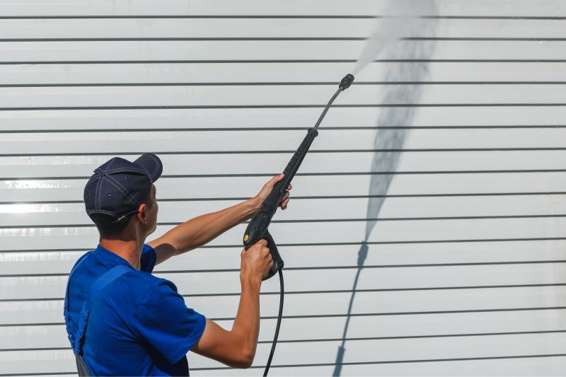 Exterior Wall Cleaning